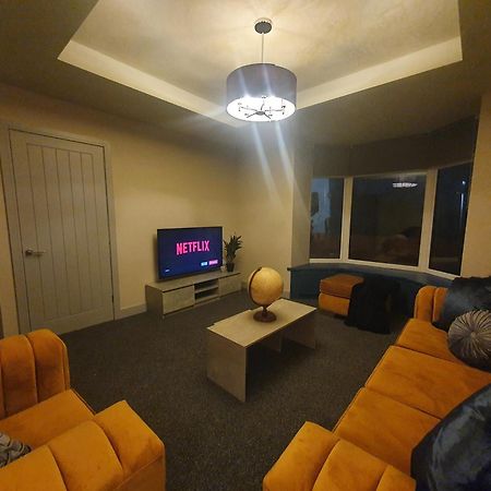 4 Bedroom Luxury House. Bike Park Wales. Secure Bike Store. Brecon Beacons Dowlais Εξωτερικό φωτογραφία
