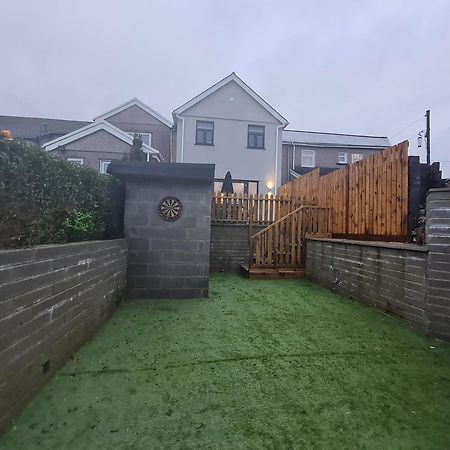 4 Bedroom Luxury House. Bike Park Wales. Secure Bike Store. Brecon Beacons Dowlais Εξωτερικό φωτογραφία