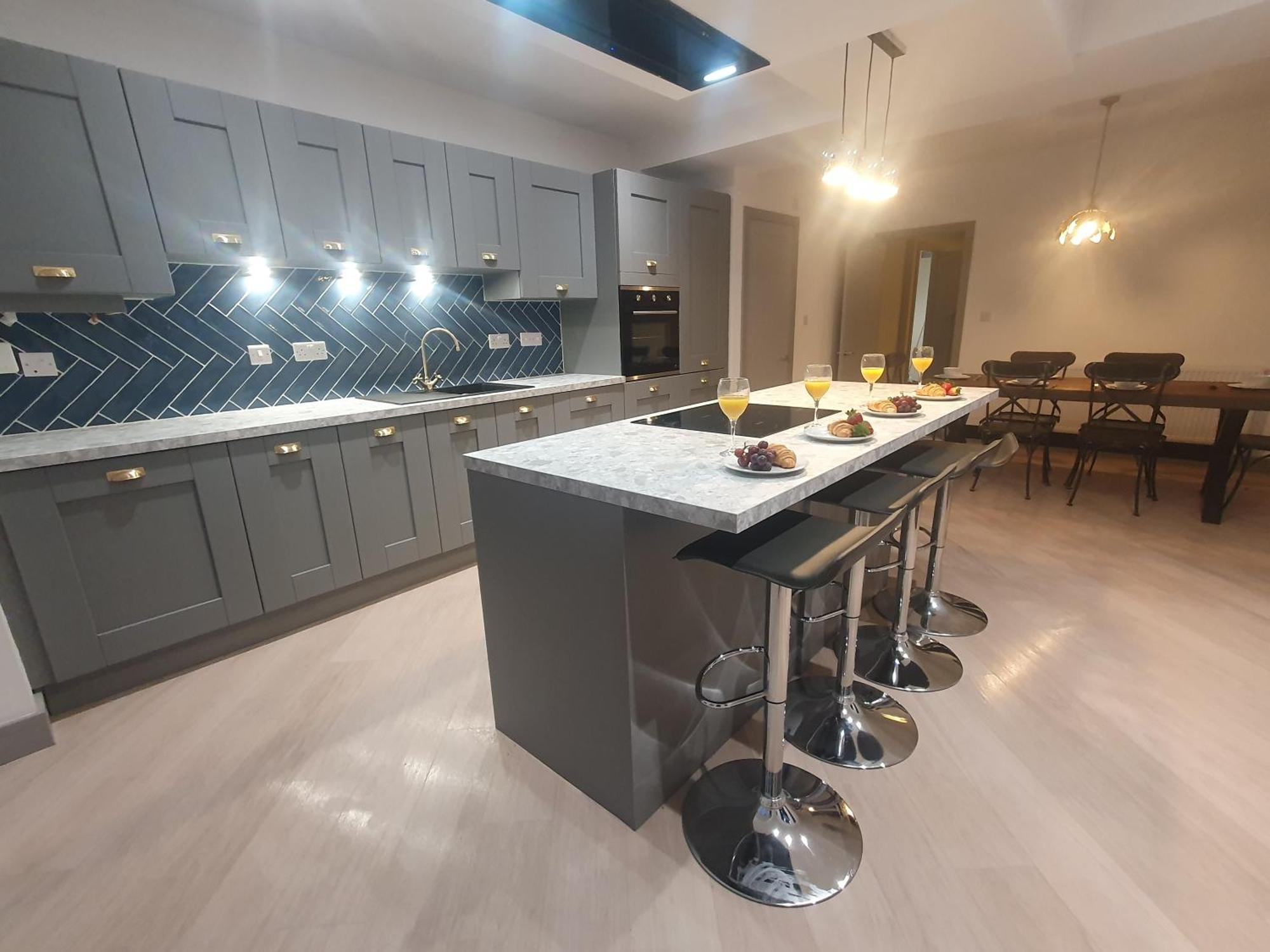 4 Bedroom Luxury House. Bike Park Wales. Secure Bike Store. Brecon Beacons Dowlais Εξωτερικό φωτογραφία