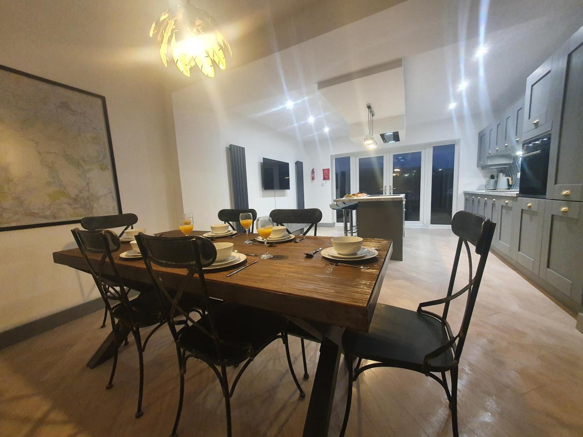 4 Bedroom Luxury House. Bike Park Wales. Secure Bike Store. Brecon Beacons Dowlais Εξωτερικό φωτογραφία
