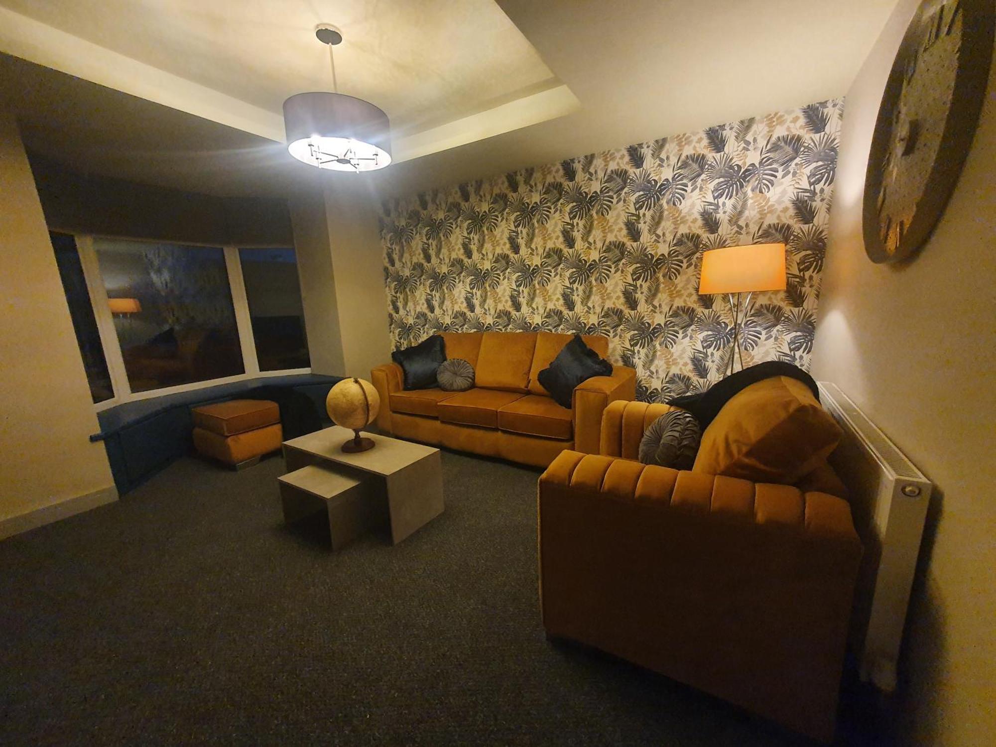 4 Bedroom Luxury House. Bike Park Wales. Secure Bike Store. Brecon Beacons Dowlais Εξωτερικό φωτογραφία